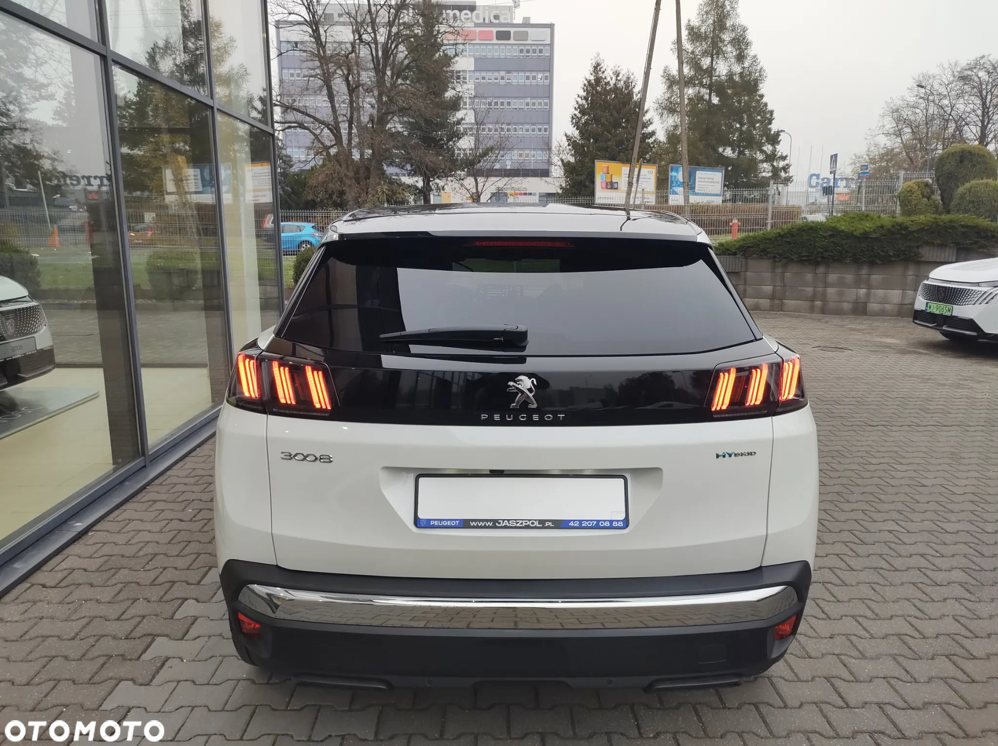 Peugeot 3008 1.6 PureTech Hybrid PHEV Allure Pack S&S EAT8 - 9