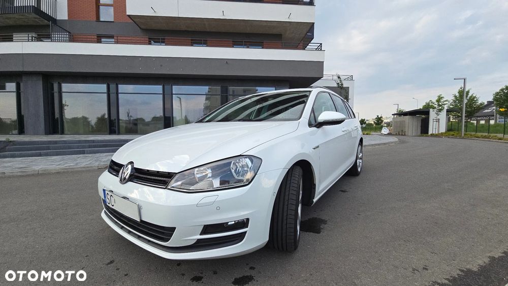 Volkswagen Golf - 7