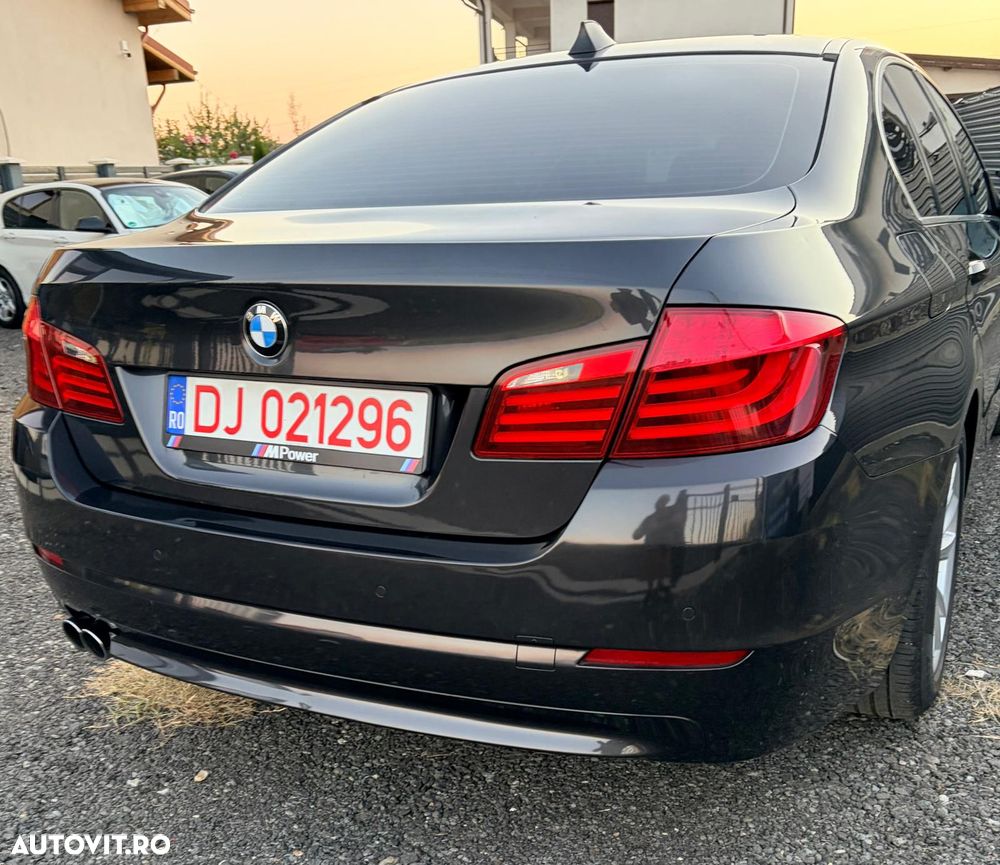 BMW Seria 5 520d Aut. - 21