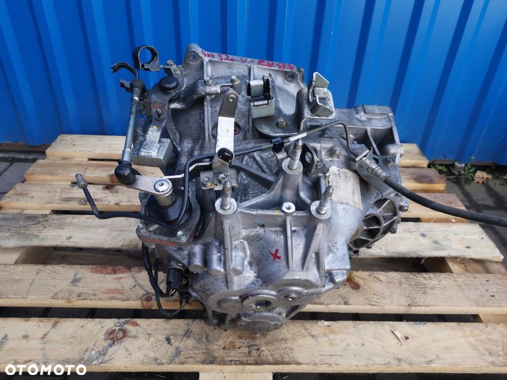 MITSUBISHI OUTLANDER III 2.2 60TYS 4X4 SKRZYNIA BIEGOW 1BA0J W6MBA - 1