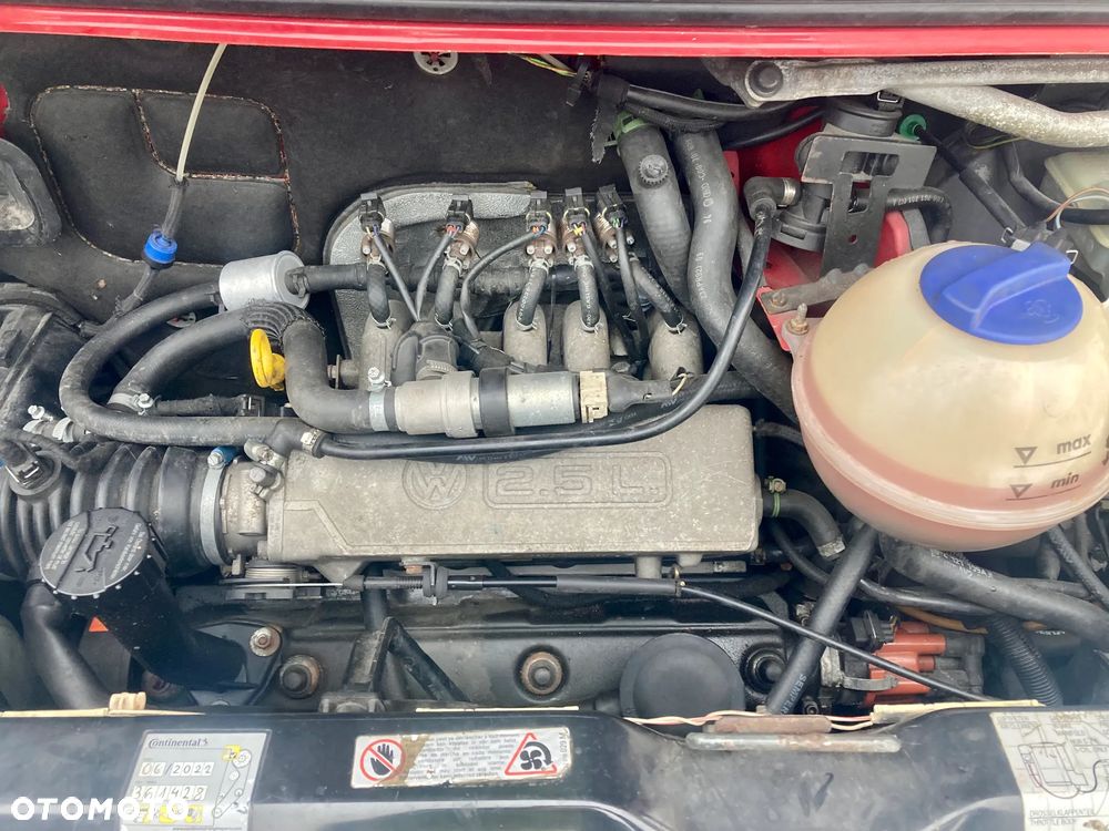 Volkswagen Transporter - 12