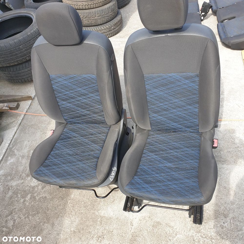 RENAULT CLIO III FOTEL LEWY PRAWY POSZYCIE GĄBKA - 1