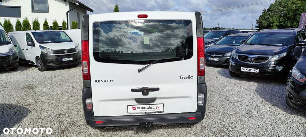 Renault Trafic - 16