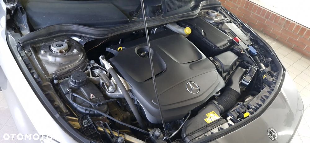 Mercedes-Benz CLA 250 4Matic 7G-DCT - 4