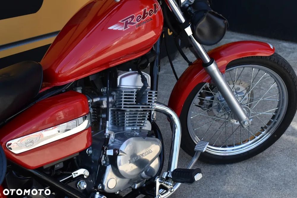 Honda CA - 30