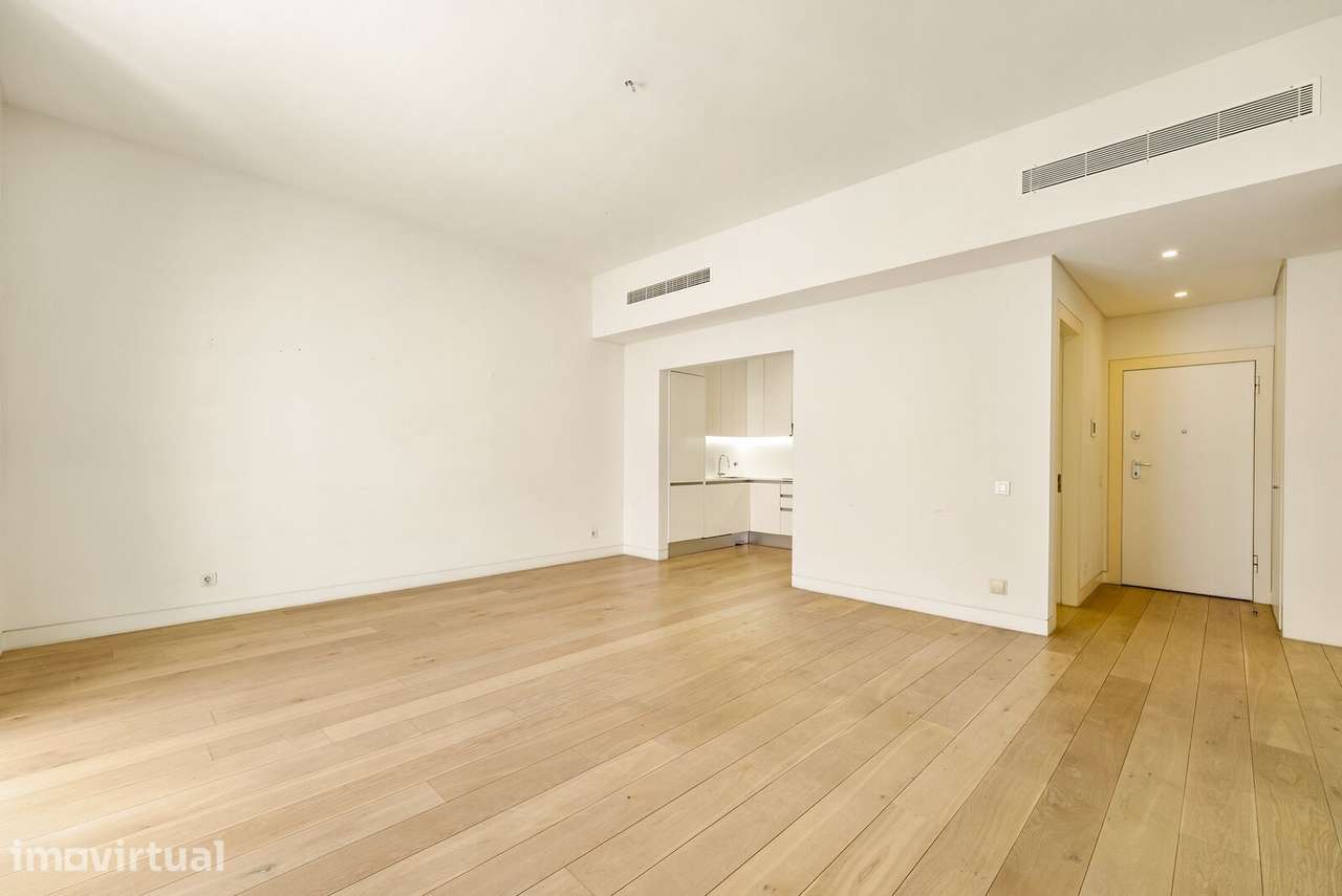 Apartamento T1 com estacionamento, Arroios, Lisboa - Grande imagem: 4/41