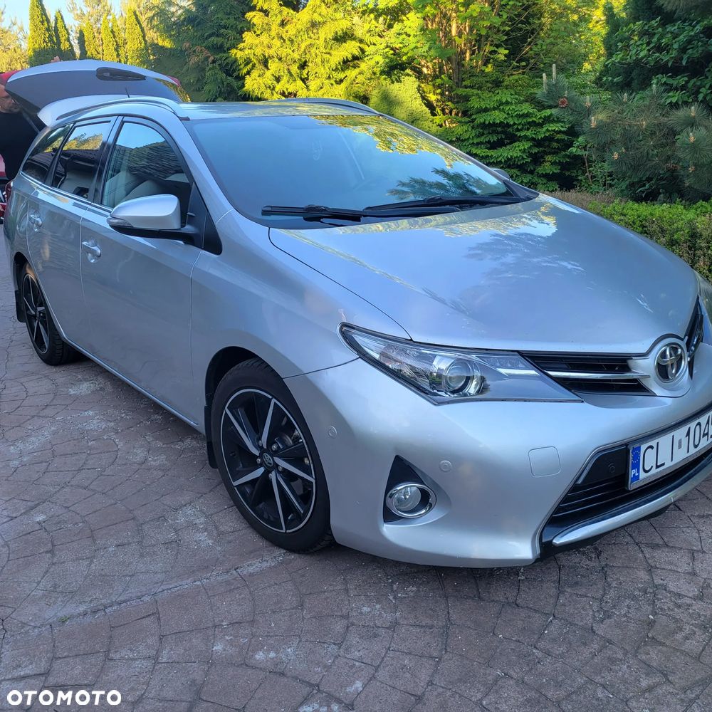 Toyota Auris 2.0 D-4D Premium Comfort - 5