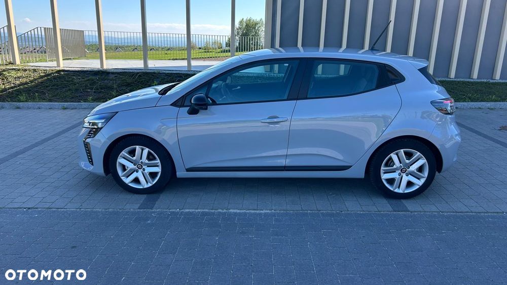 Renault Clio - 8