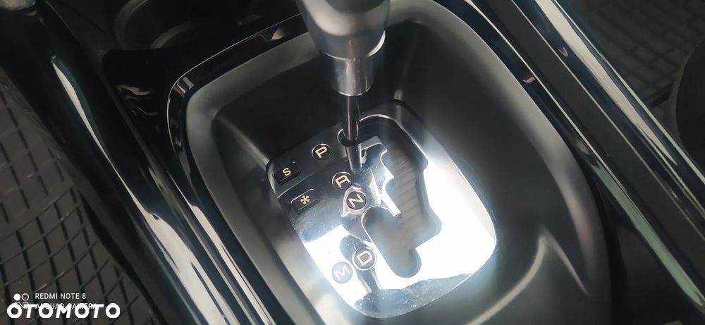 Peugeot 2008 PureTech 110 Stop&Start EAT6 GT-Line Edition - 16