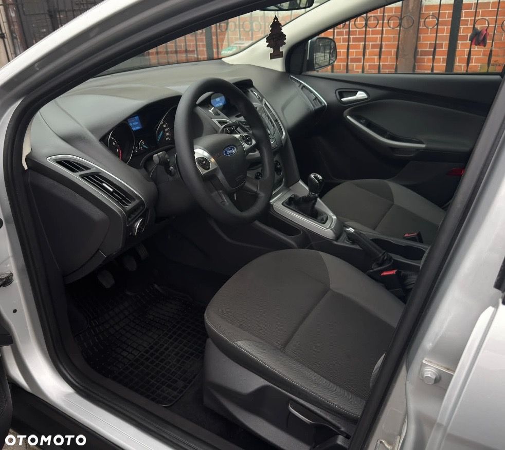 Ford Focus 1.6 Trend Sport - 7