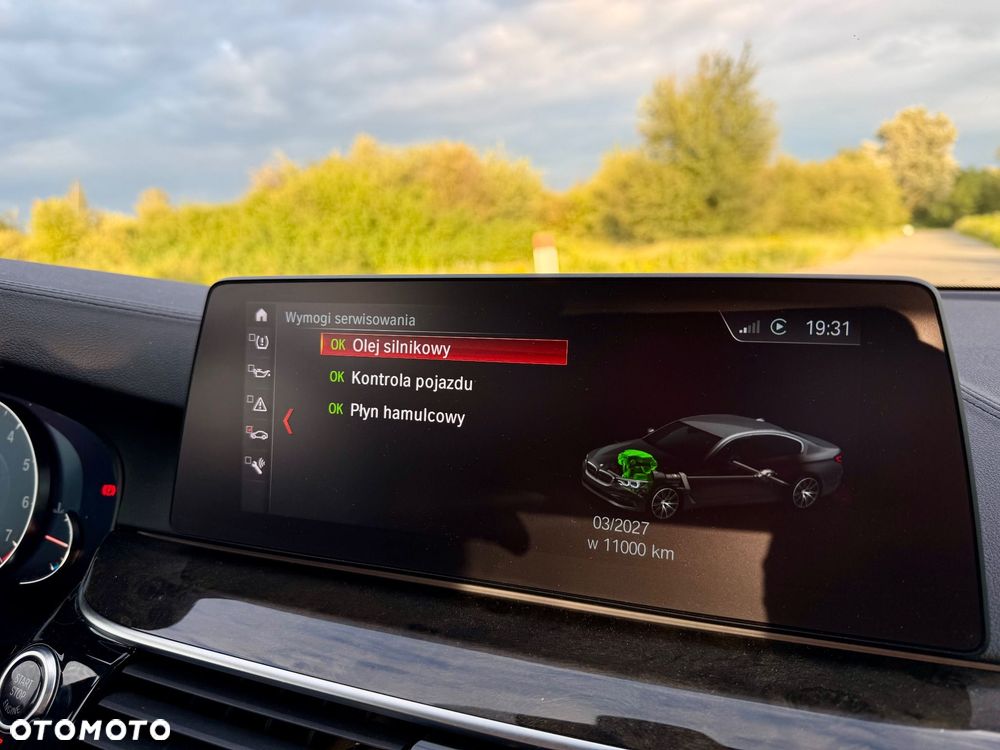 BMW Seria 5 530i xDrive M Sport sport - 13