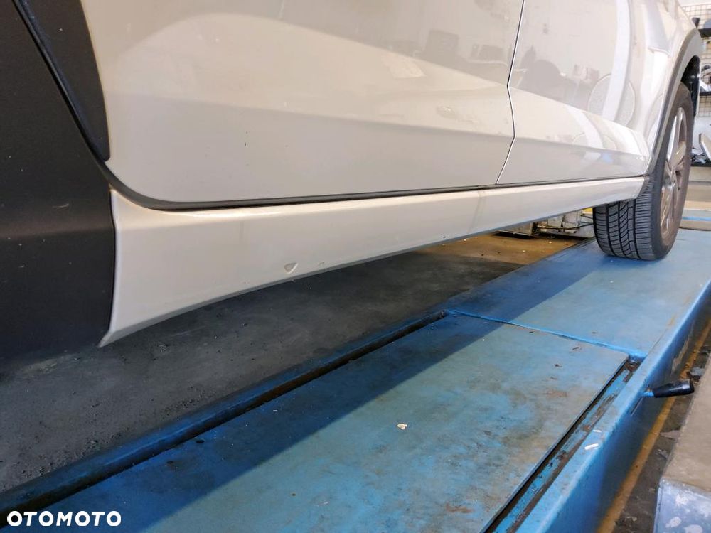 Volkswagen Taigo 1.0 TSI OPF DSG R-Line - 16