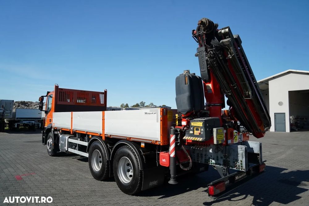 Iveco STRALIS 420 / 6X2 / LIVRARE 6.5m + HDS FASSI. F185 CAPACITATE MAXIMĂ DE ÎNCĂRCARE 5750 KG / RADIOCOMANDĂ / ROTATOARE / ANVELOPE 100% / - 10