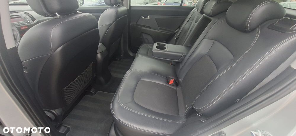 Kia Sportage 2.0 CVVT 2WD Attract - 25