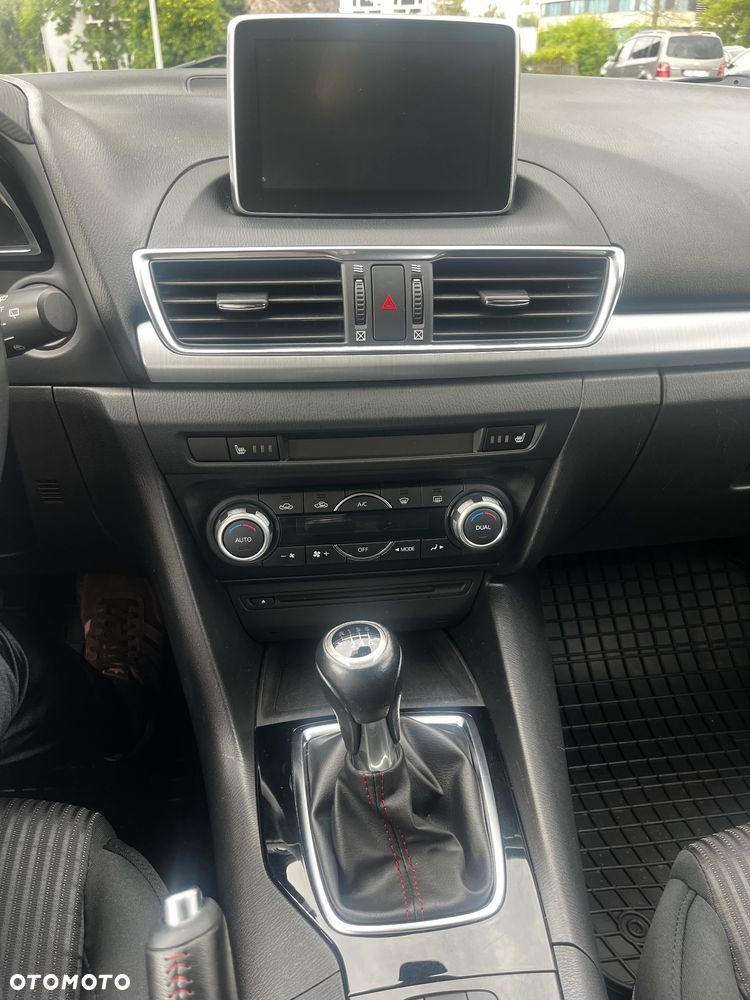 Mazda 3 - 9