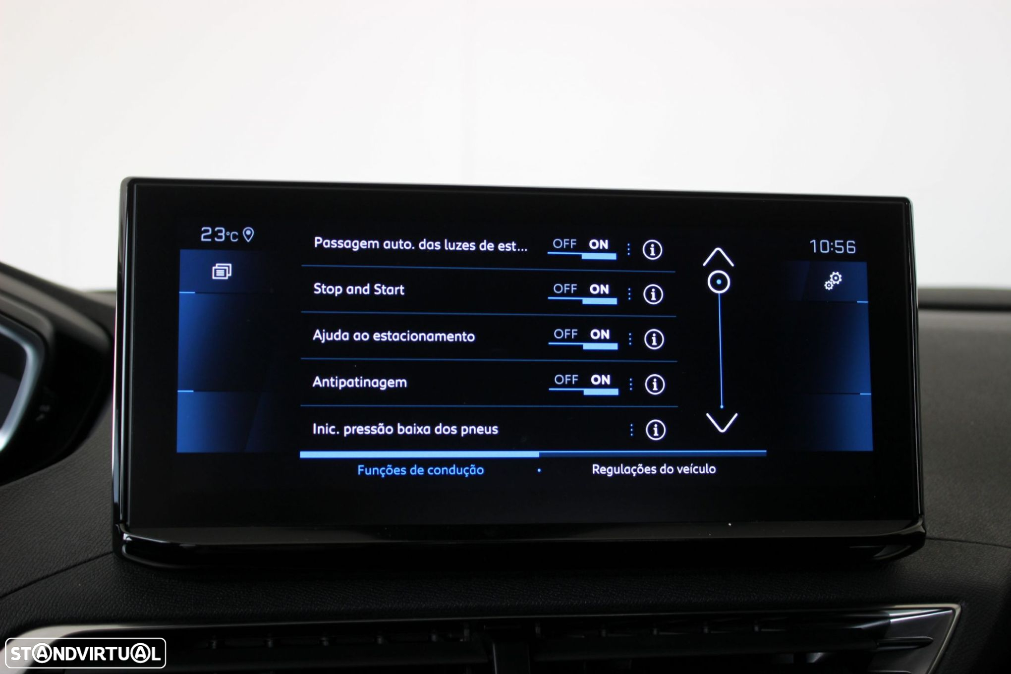 Peugeot 5008 1.2 PureTech Allure EAT8 - 32