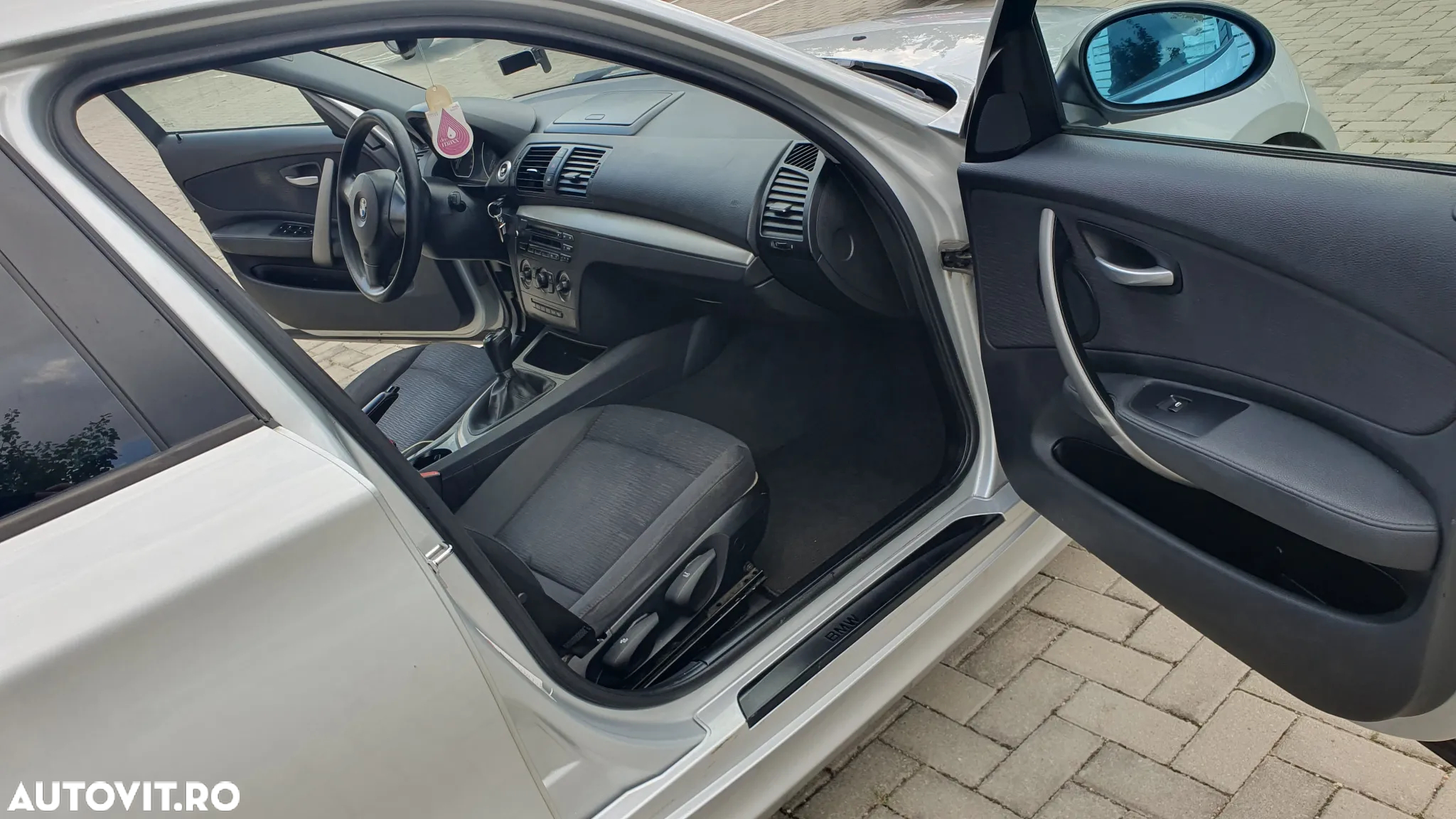 BMW Seria 1 118d - 11
