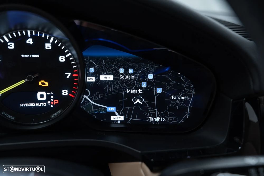 Porsche Cayenne Coupé E-Hybrid - 34
