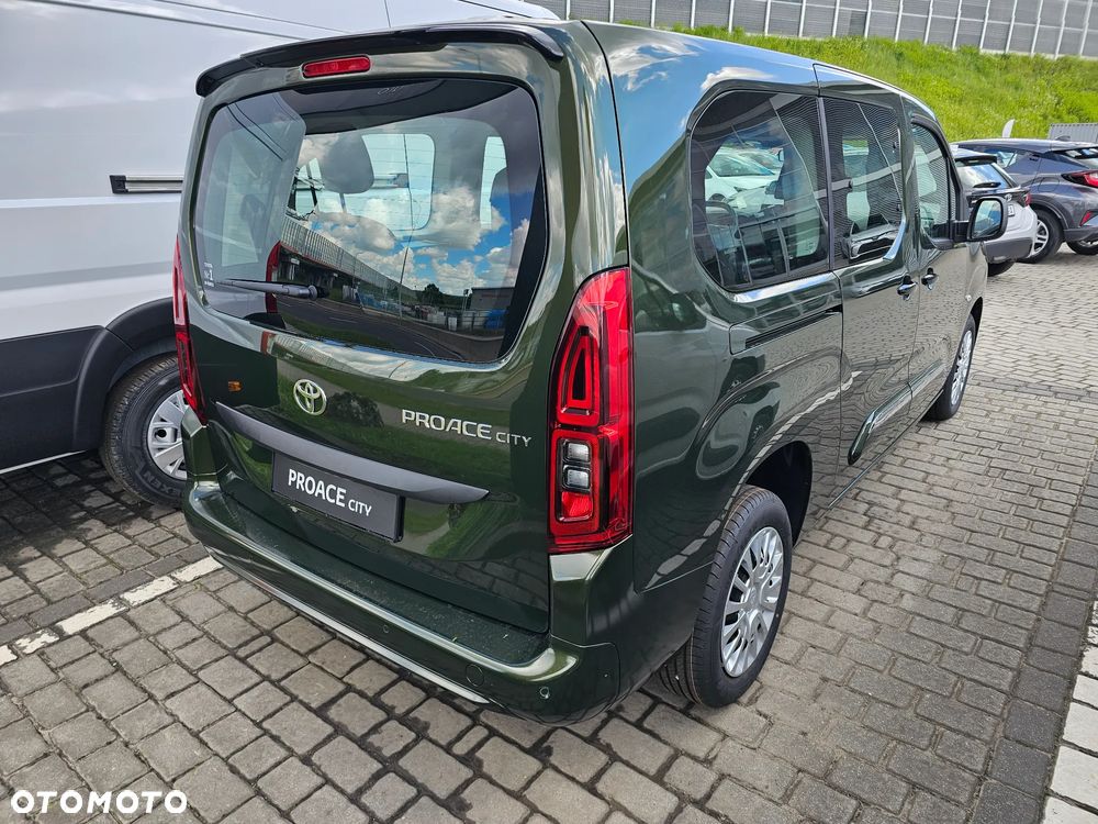 Toyota Proace City Verso 1.5 D-4D Business - 4