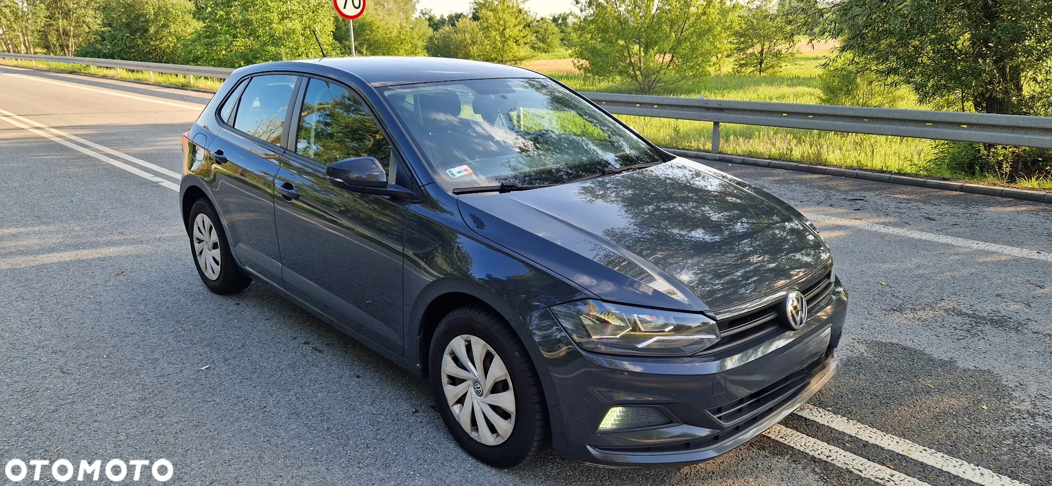 Volkswagen Polo 1.6 TDI SCR Trendline - 3