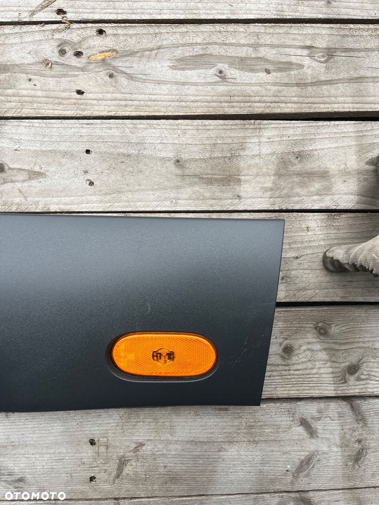 Listwa Mercedes Sprinter W910 - 3