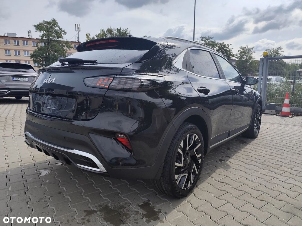 Kia XCeed 1.6 T-GDI Tribute DCT - 10