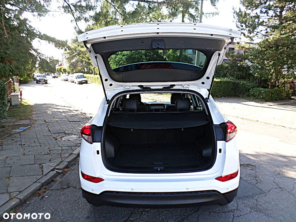 Hyundai Tucson 1.6 GDI BlueDrive Style 2WD - 26