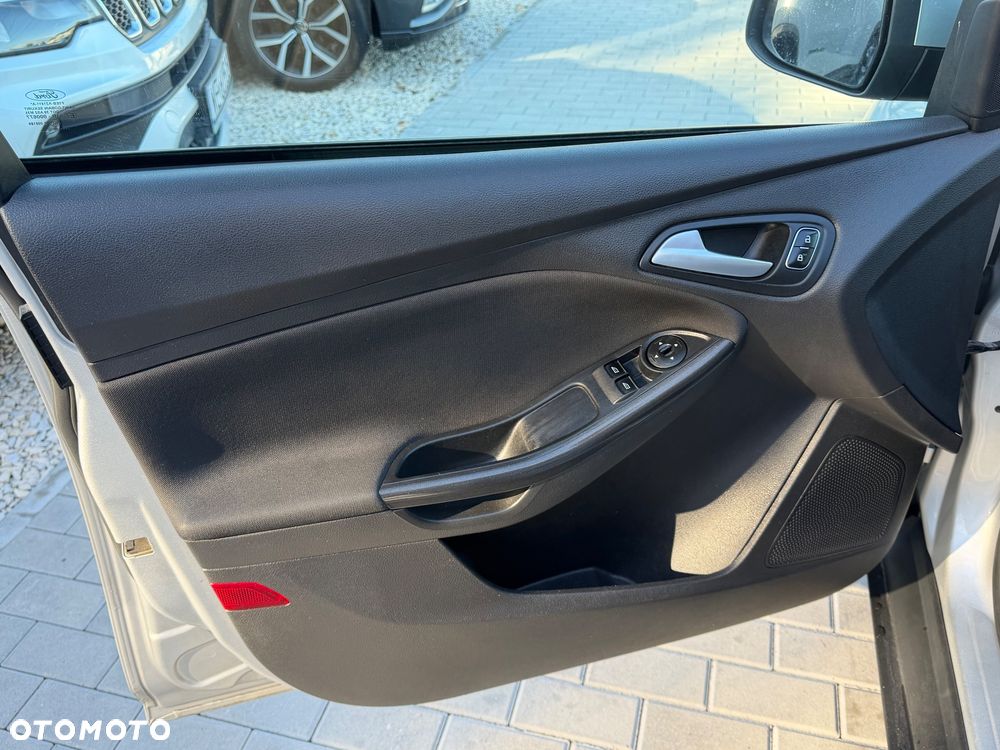 Ford Focus 1.5 TDCi Trend - 18