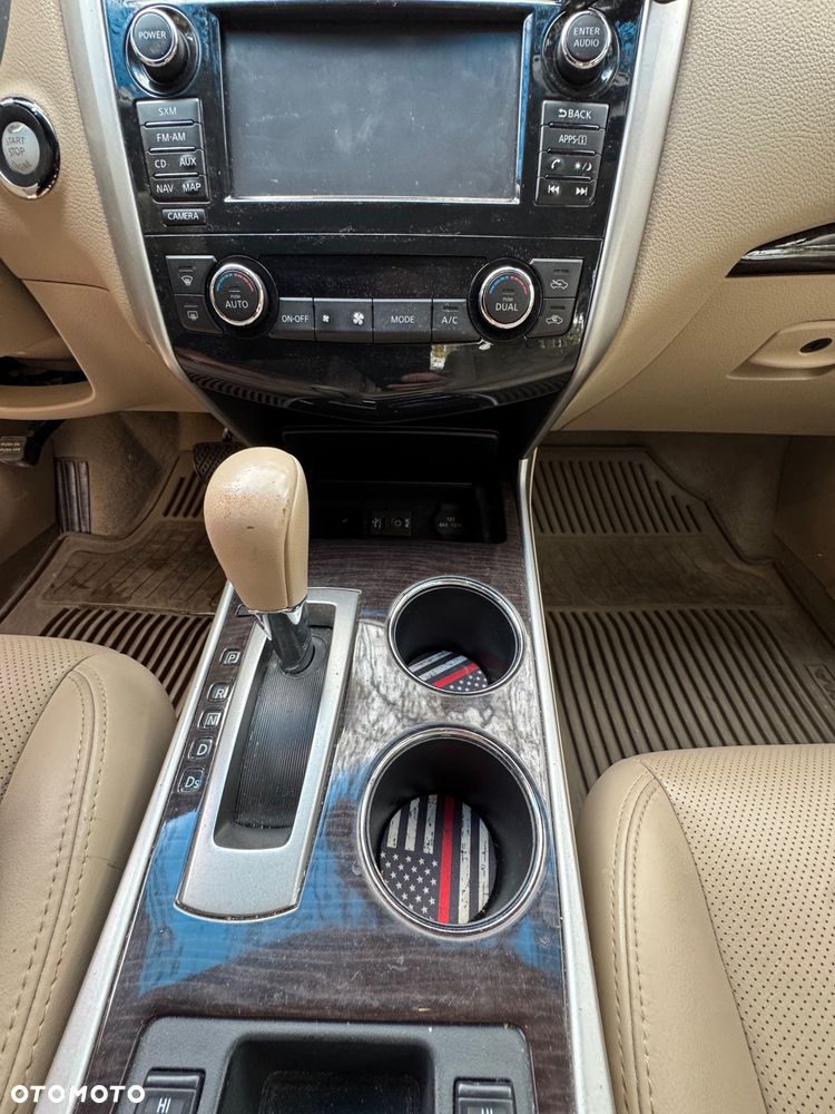 Nissan Altima - 21