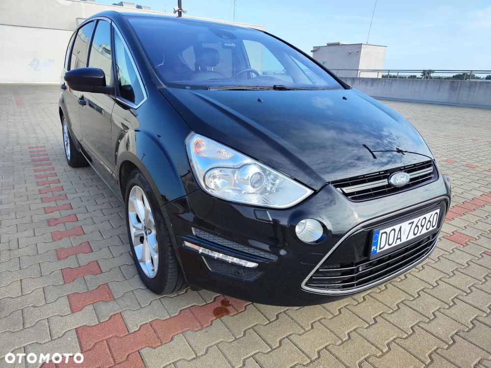 Ford S-Max - 13
