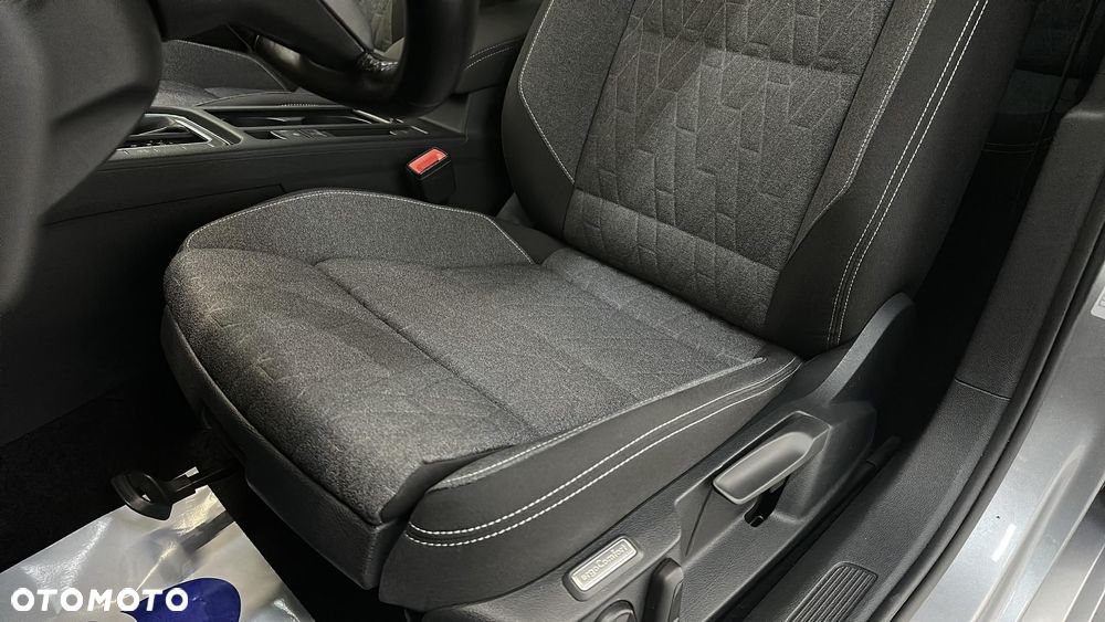 Volkswagen Passat 1.5 TSI EVO Business DSG - 14