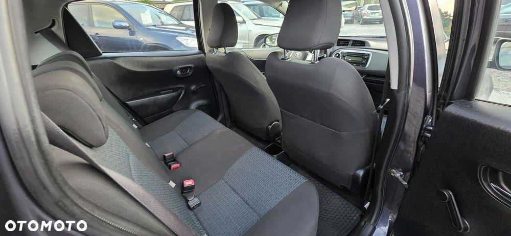Toyota Yaris - 22