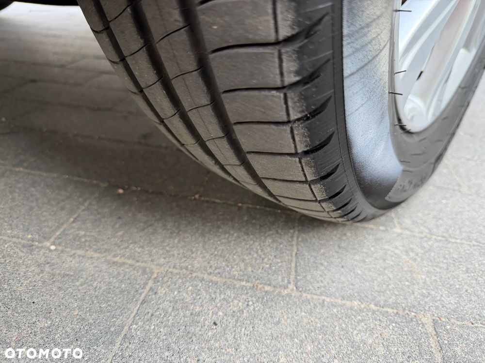 Toyota Yaris 1.33 VVT-i Comfort - 19