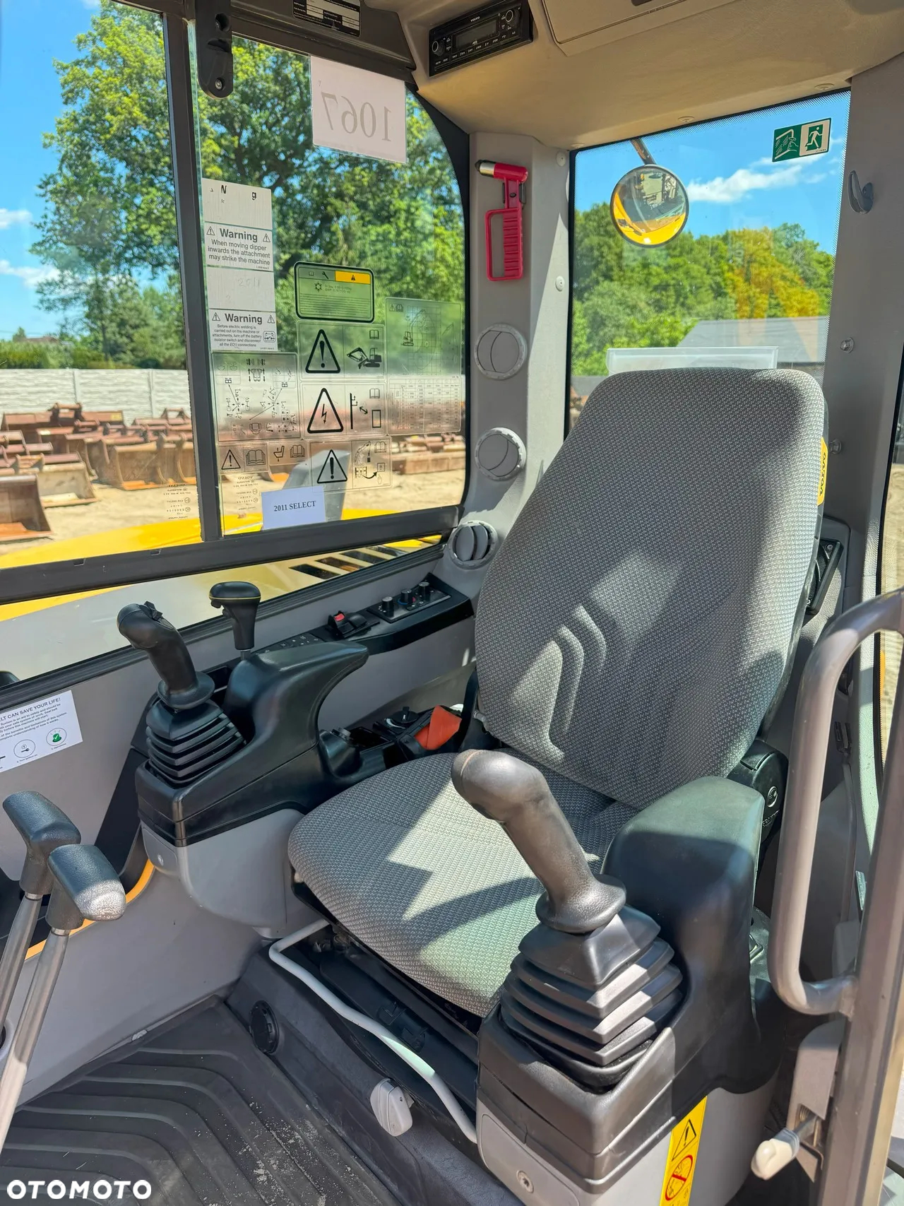 Volvo ECR88D - 8