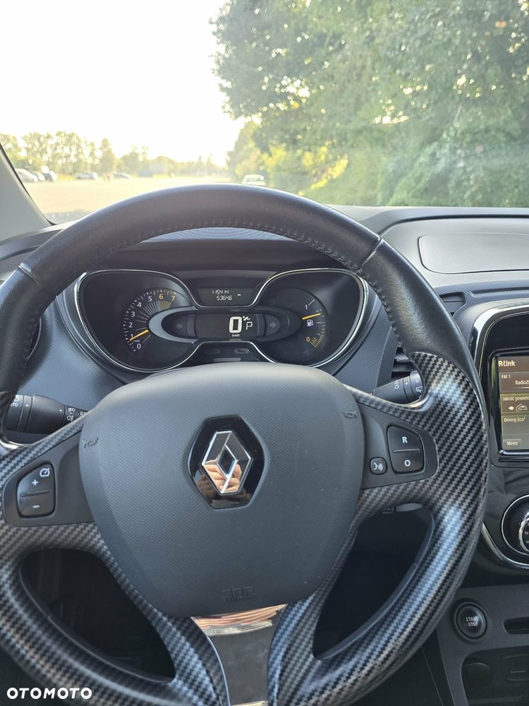 Renault Captur 1.2 TCe Helly Hansen EDC - 11