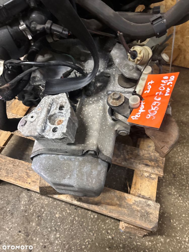 Skrzynia biegów Peugeot 207 / Citroën С3 1.4 benzy  9659670180 / 9684812280  NR 310 - 1