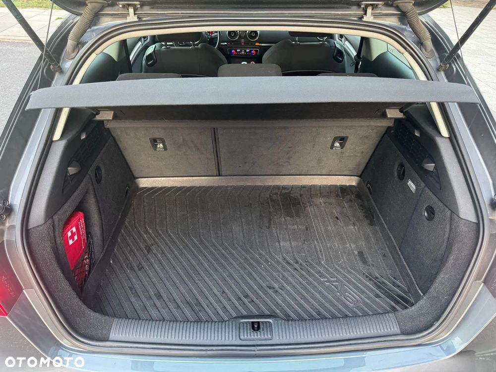 Audi A3 3-drzwiowe 1.4 TFSI Ambition - 15