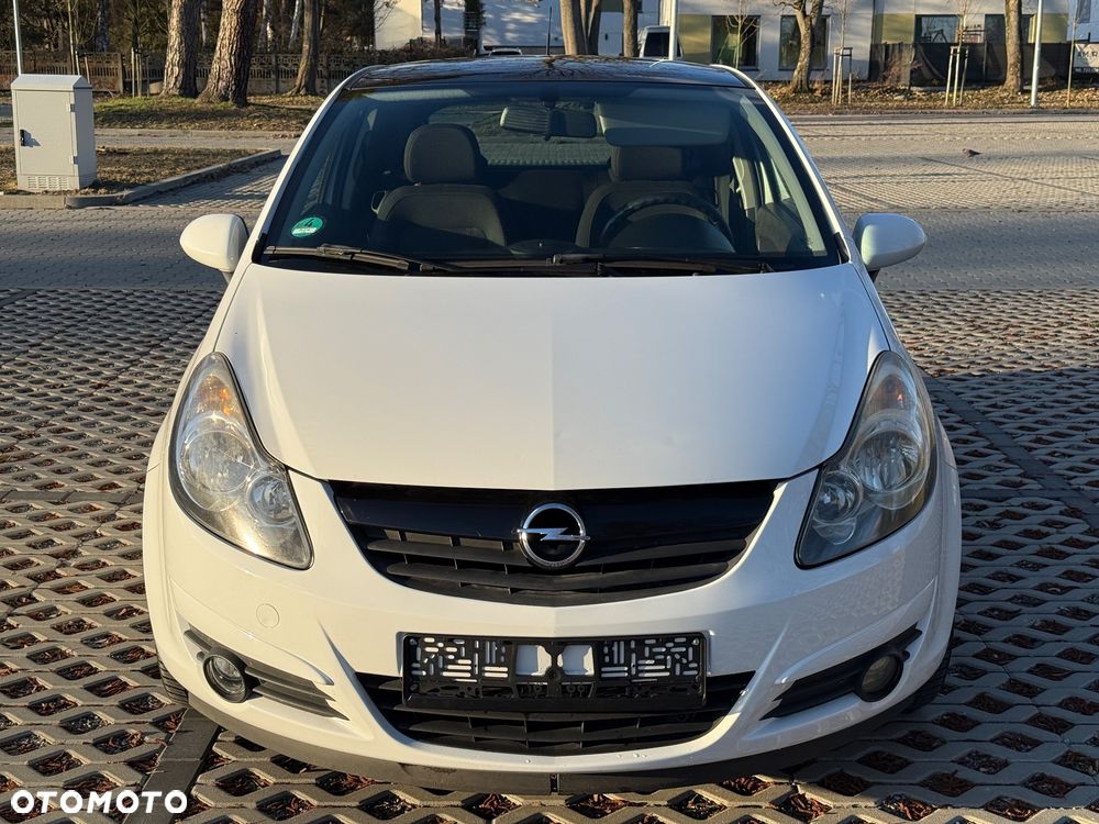 Opel Corsa - 2