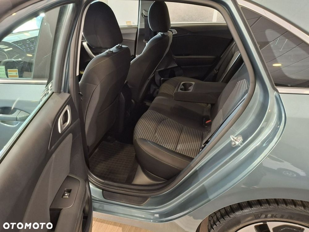 Kia Ceed 1.5 T-GDI M - 18