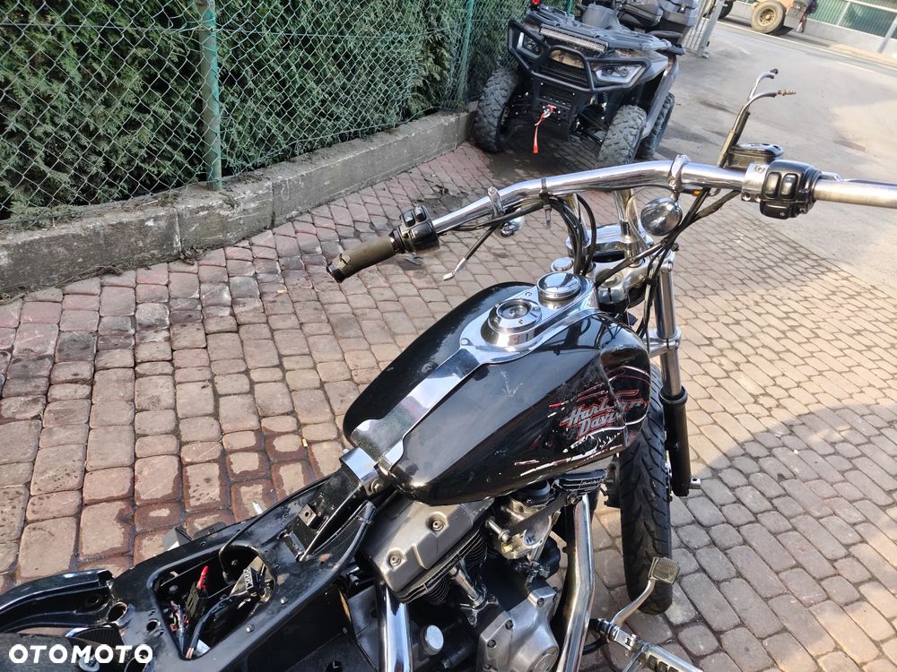 Harley-Davidson Dyna Super Glide - 25