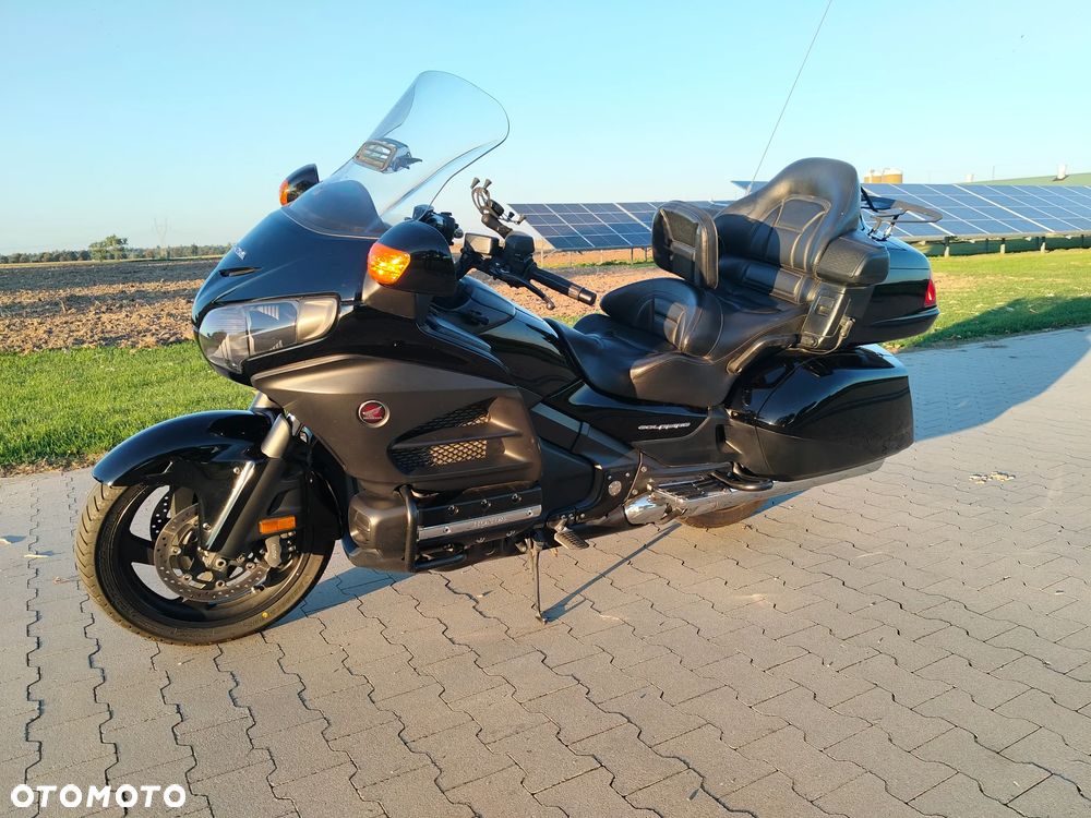 Honda GL - 3