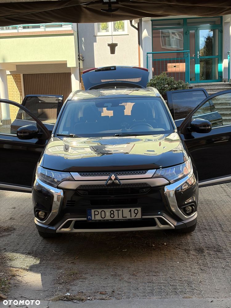 Mitsubishi Outlander 2.0 Instyle SDA 4WD CVT - 8
