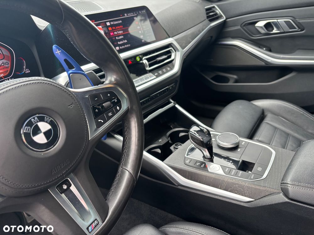 BMW Seria 3 320d M Sport Shadow - 6