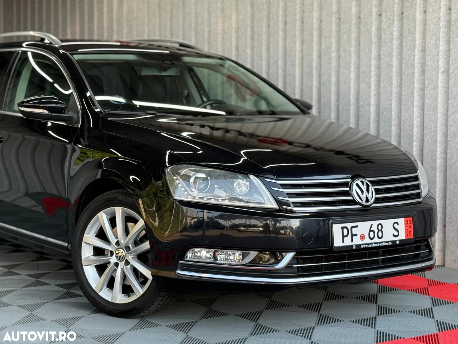 Volkswagen Passat Variant 2.0 TDI BlueMotion Technology Business Edition - 11