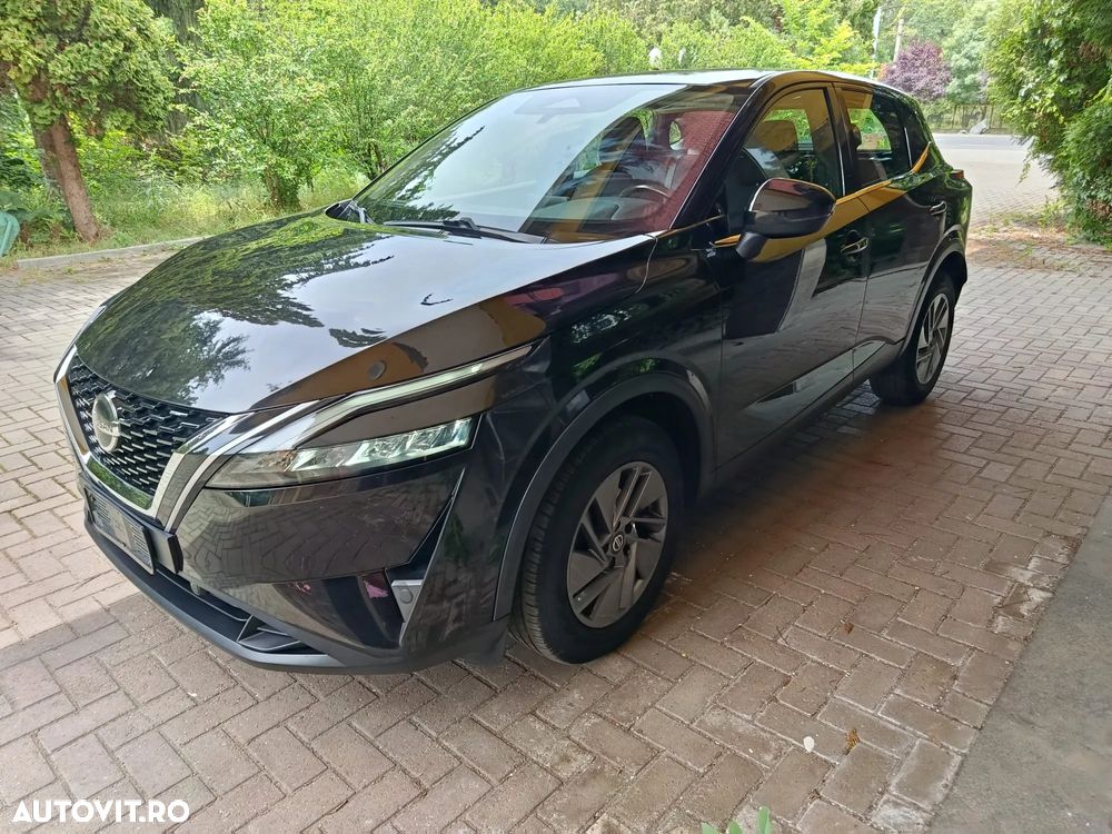 Nissan Qashqai - 1