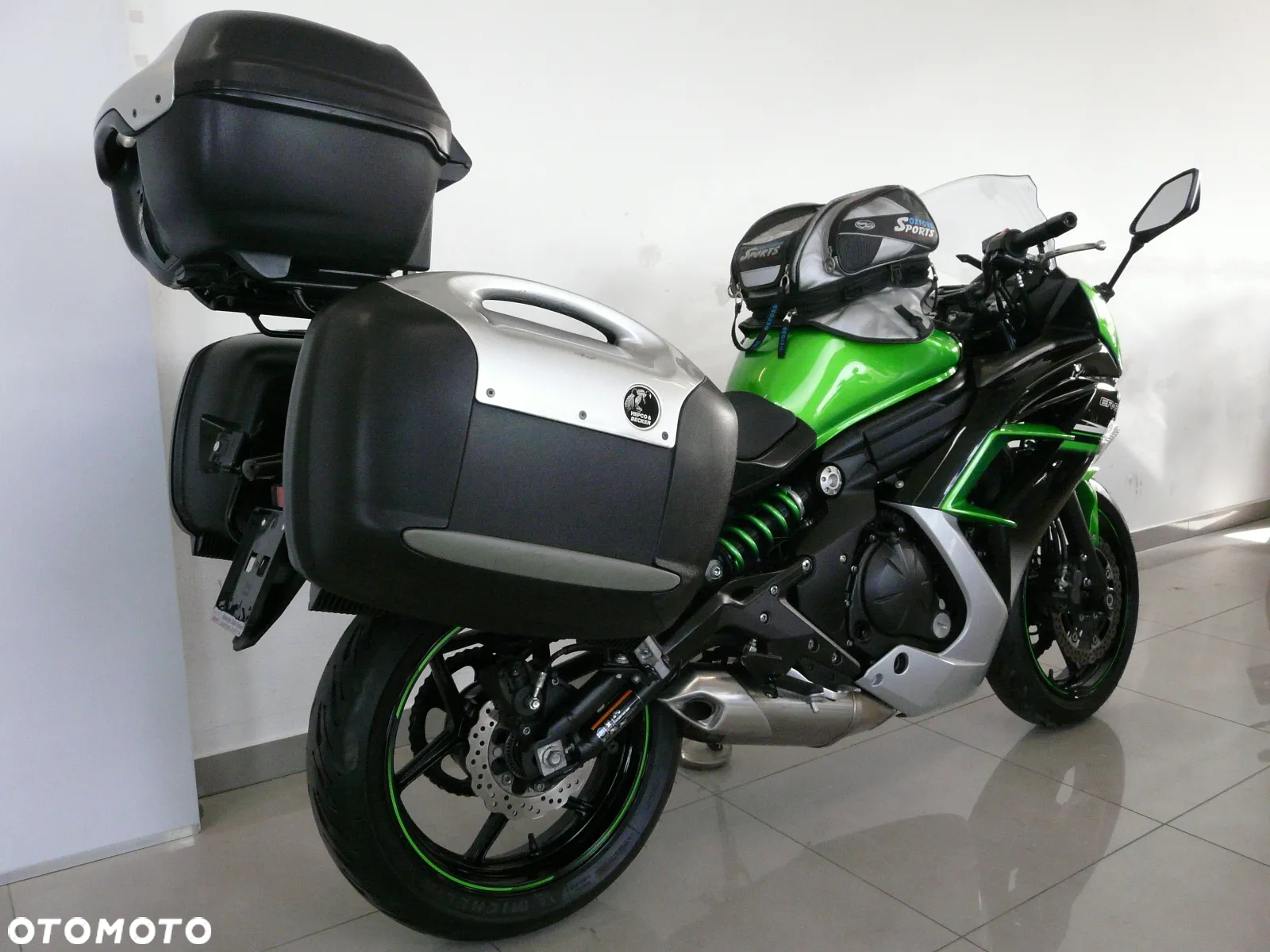 Kawasaki ER - 35