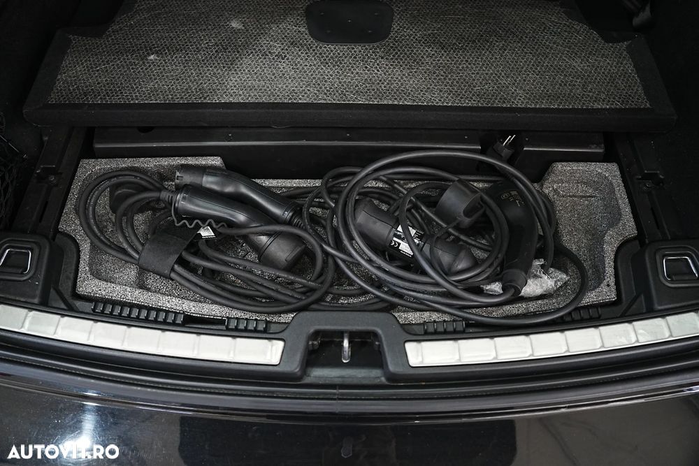 Volvo XC 60 Recharge T6 AWD AT Core - 19