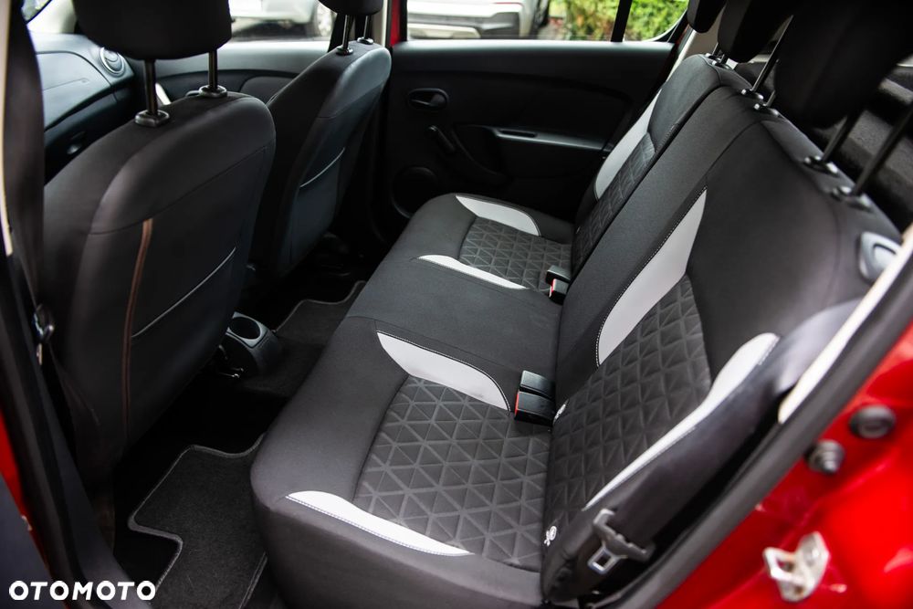 Dacia Sandero TCe 90 Celebration - 20