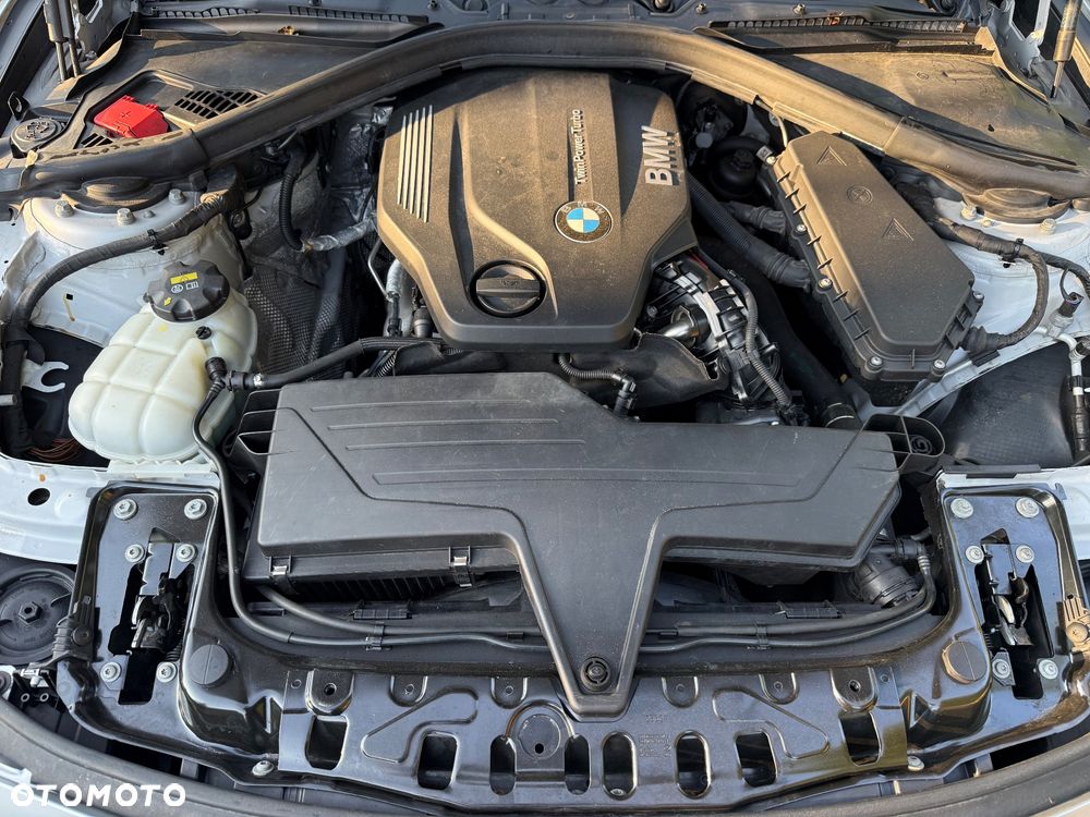 BMW Seria 3 - 15