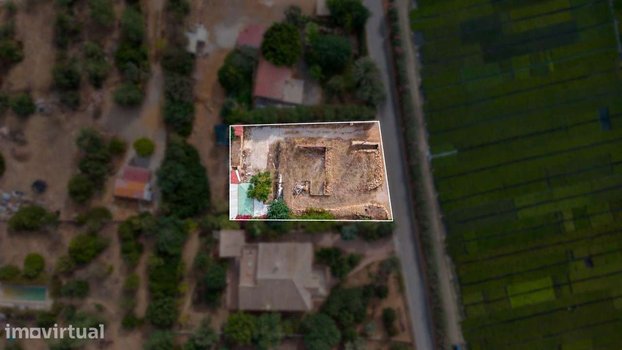 Terreno urbano à Venda em Quelfes, Olhão - 1000m² - Grande imagem: 2/11
